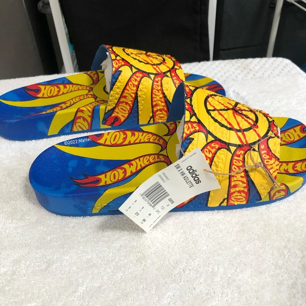 SW x Adidas Slide